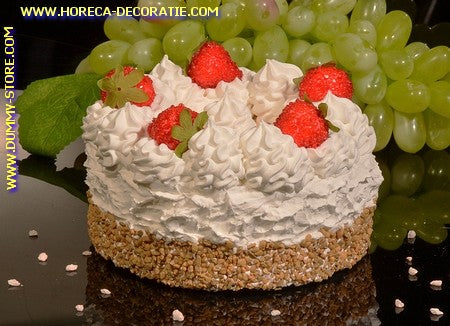 Aardbeien Slagroom taart (namaak) Ø 14 cm - dummy