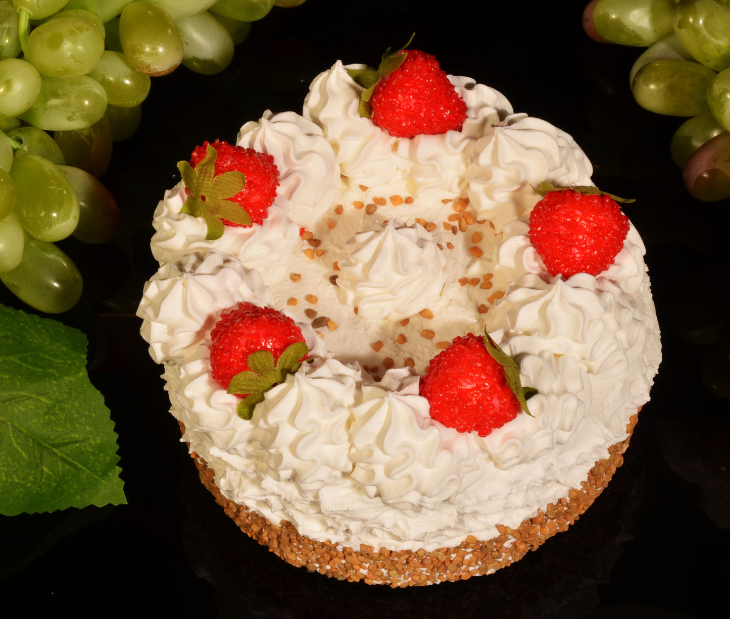 Aardbeien Slagroom taart (namaak) Ø 14 cm - dummy